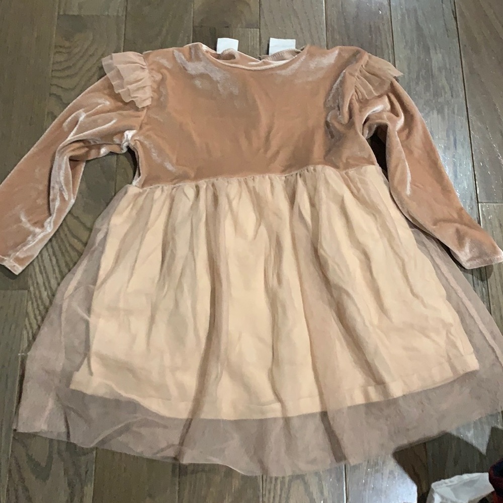 Zara pink velvet dress size 2-3